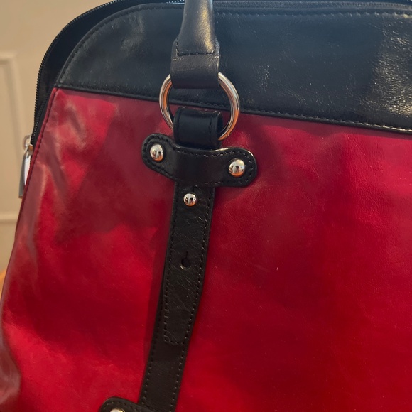 Danier Leather Satchel/Carryall Bag - EUC - Picture 4 of 14
